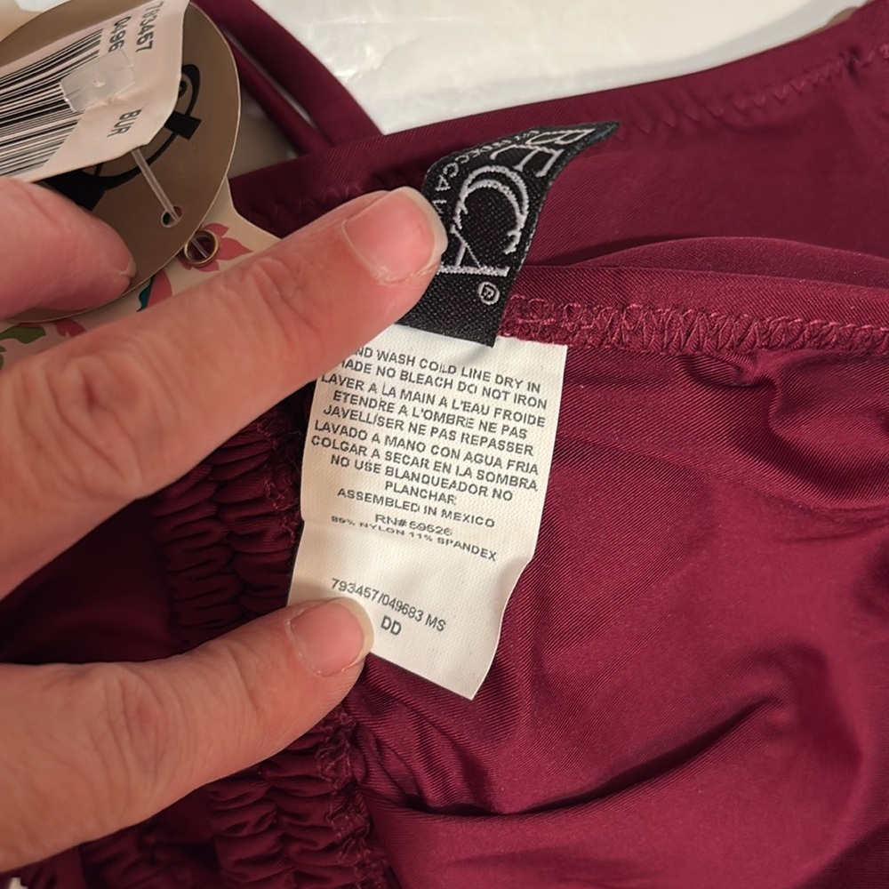 NWT BECCA Deep Burgundy Bikini Top DD swim swimsuit top - Picture 7 of 8